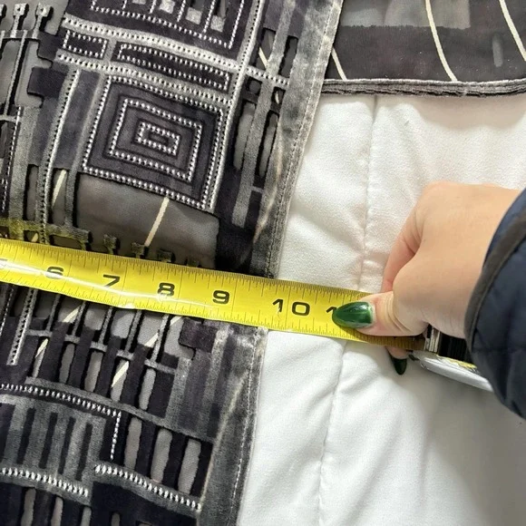 Womens Scarf Geometric Gray Silk Blend Kitschy Eclectic Whimsy Hippie Vintage - Picture 4 of 7